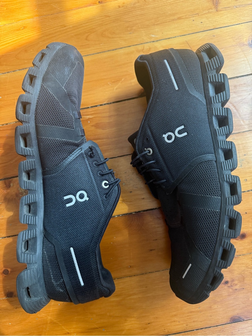 On Cloud 5 Men’s Shoes Size 14 UK 13.5 Running Hiking, Climbing Camping